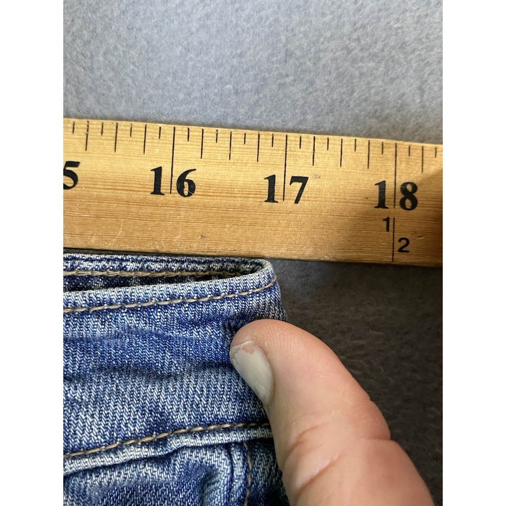 NWT Zenana Women's Size 31 High Rise Wide Leg Baggy Jeans Whiskered Med Wash - Picture 9 of 13